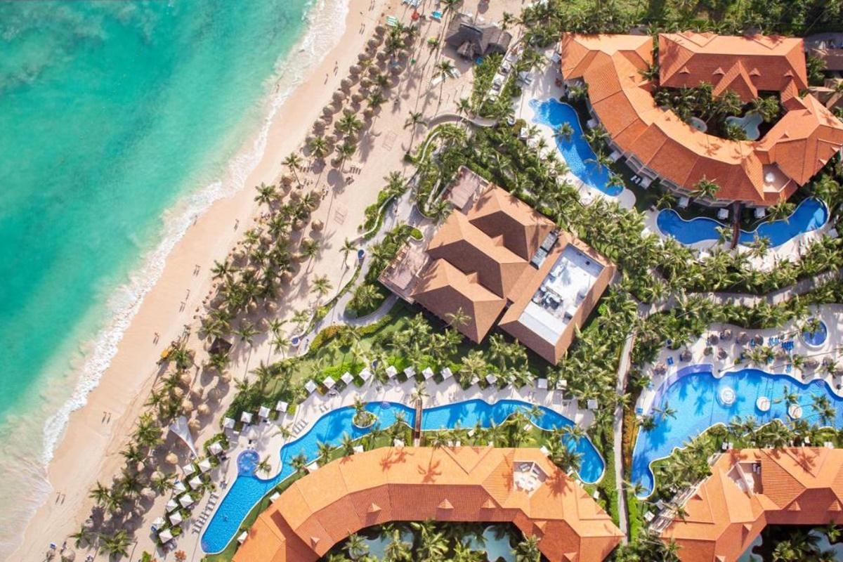 Majestic Elegance Punta Cana (Adults Only) Εξωτερικό φωτογραφία Aerial view of the resort