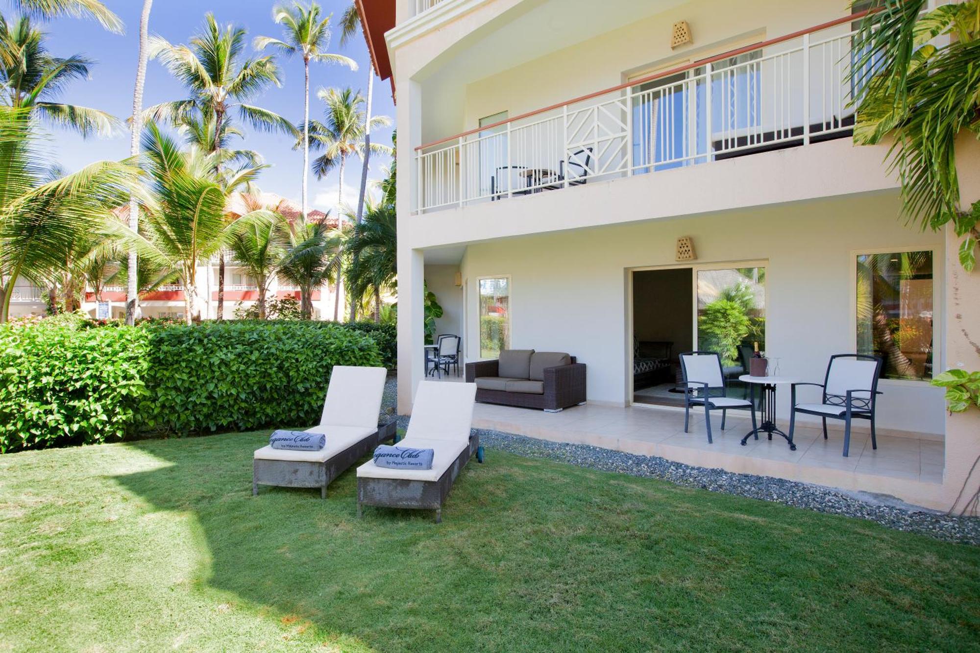 Majestic Elegance Punta Cana (Adults Only) Δωμάτιο φωτογραφία A suite at the Hard Rock Hotel & Casino Punta Cana